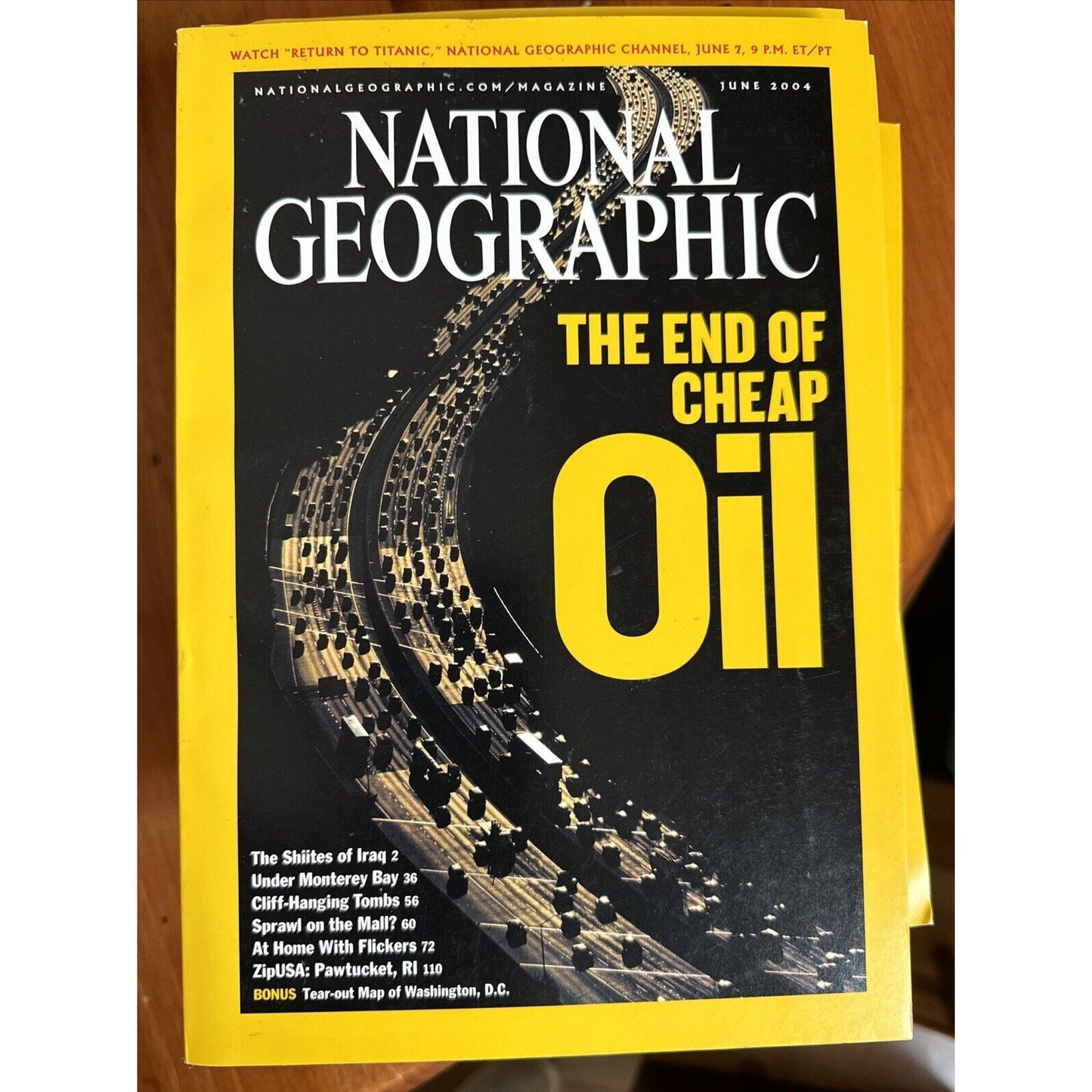 Vintage Magazine National Geographic 2004 - Full Set of 12 in Cases w 3 Posters