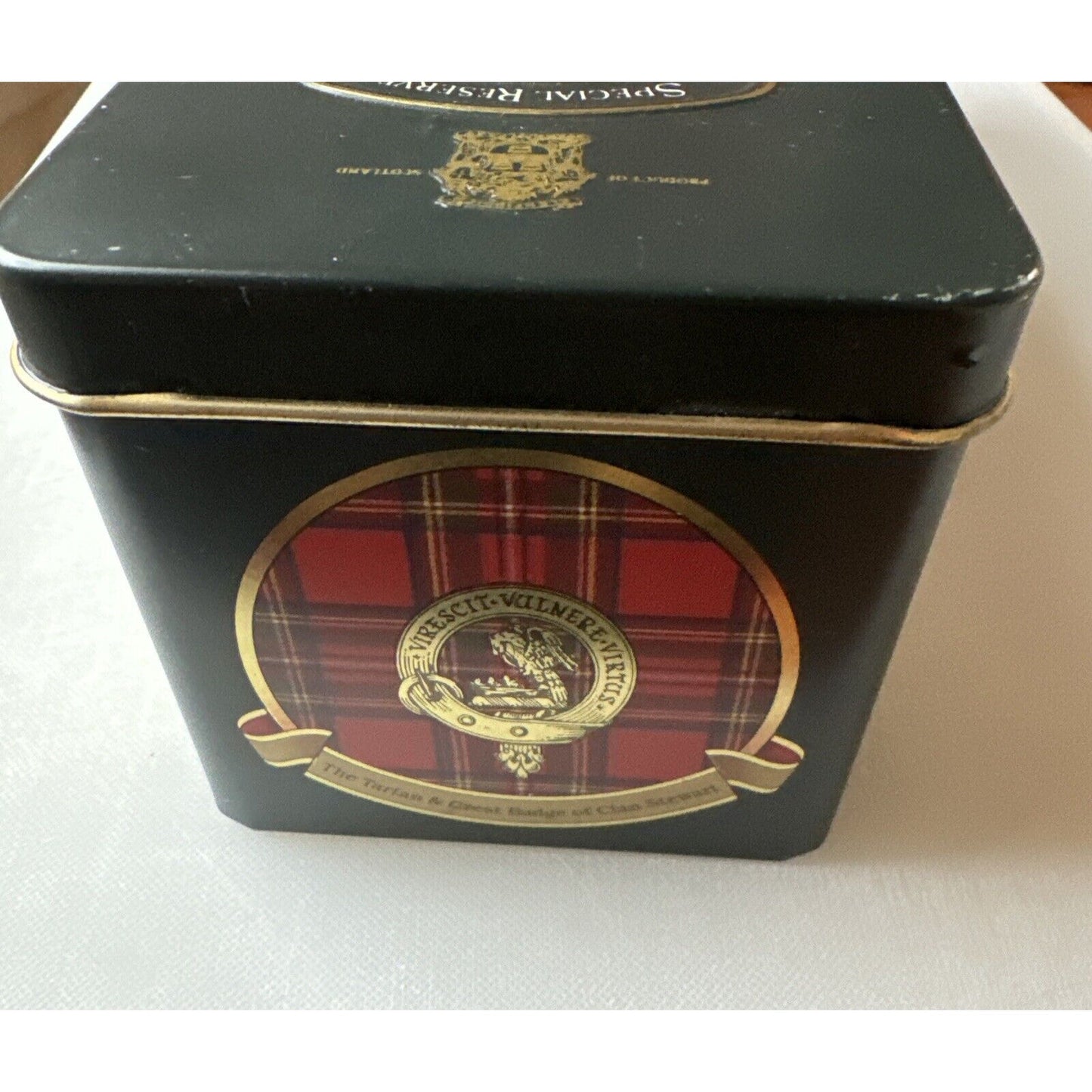 Vintage Glenfiddich Whiskey Collectors Tin No. 7 - Clan Stewart