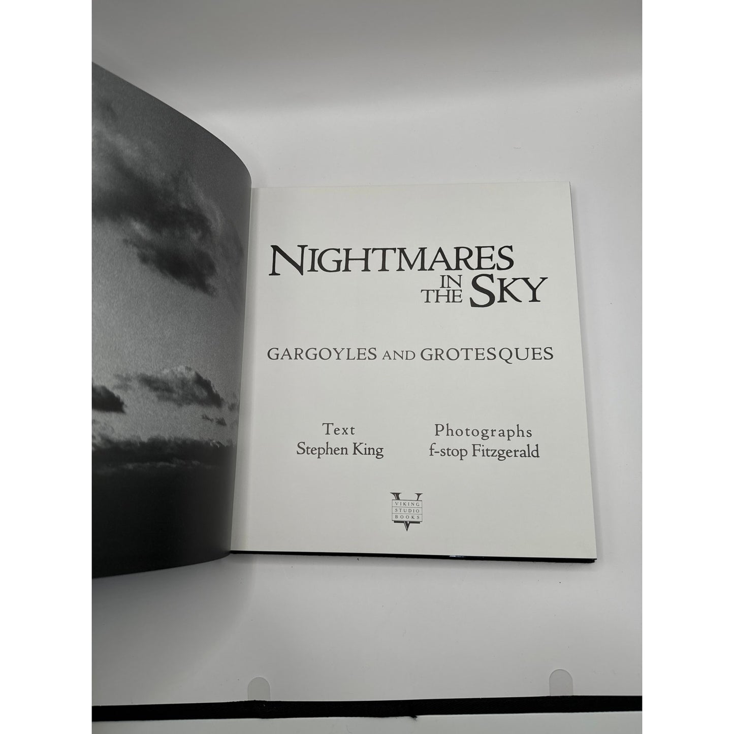 Nightmares in the Sky by Stephen King and f-stop Fitzgerald - 1988 HCDJ