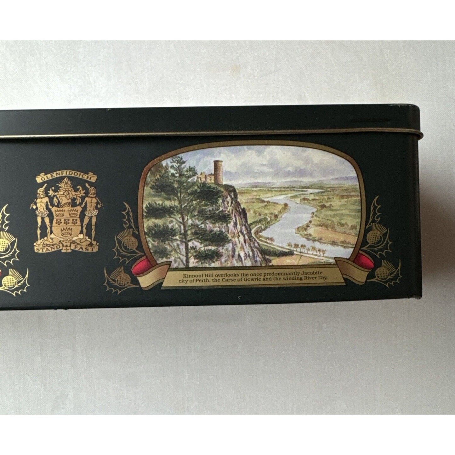 Vintage Glenfiddich Whiskey Collectors Tin No. 7 - Clan Stewart